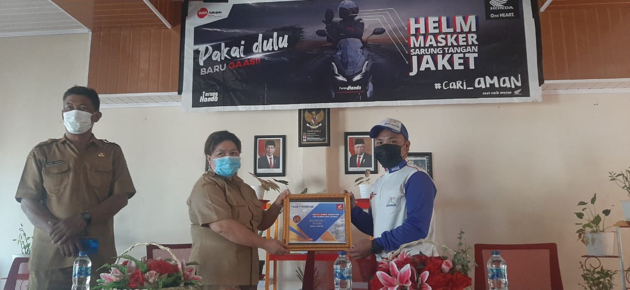 Honda Sosialisasi Keselamatan Berkendara #Cari_Aman Kepada Pelajar SMK N 2 Bitung